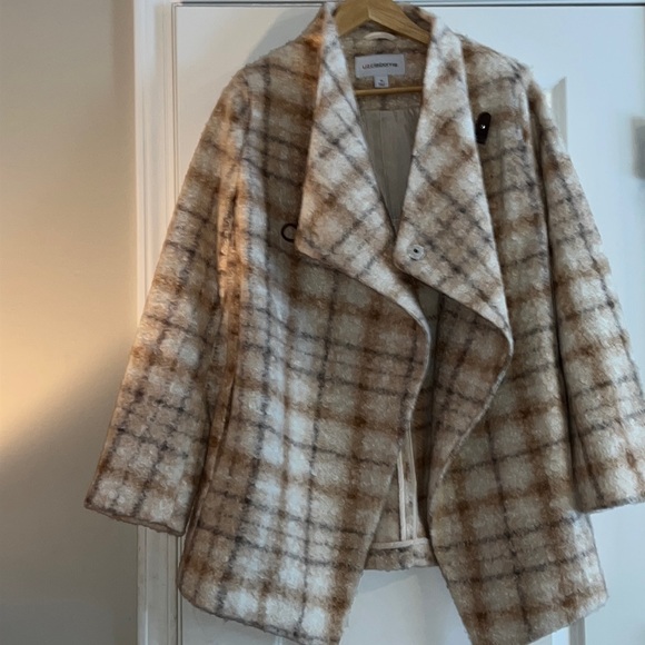 Liz Claiborne Jackets & Blazers - NWT! Plaid coat
